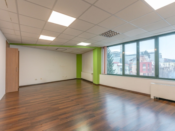 Birouri Nicolae Titulescu | 14-39 mp | Camere Interconectate