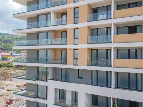 Apartament Studio | 42.52 mp + 11.85 mp Balcon | Sala Polivalentă