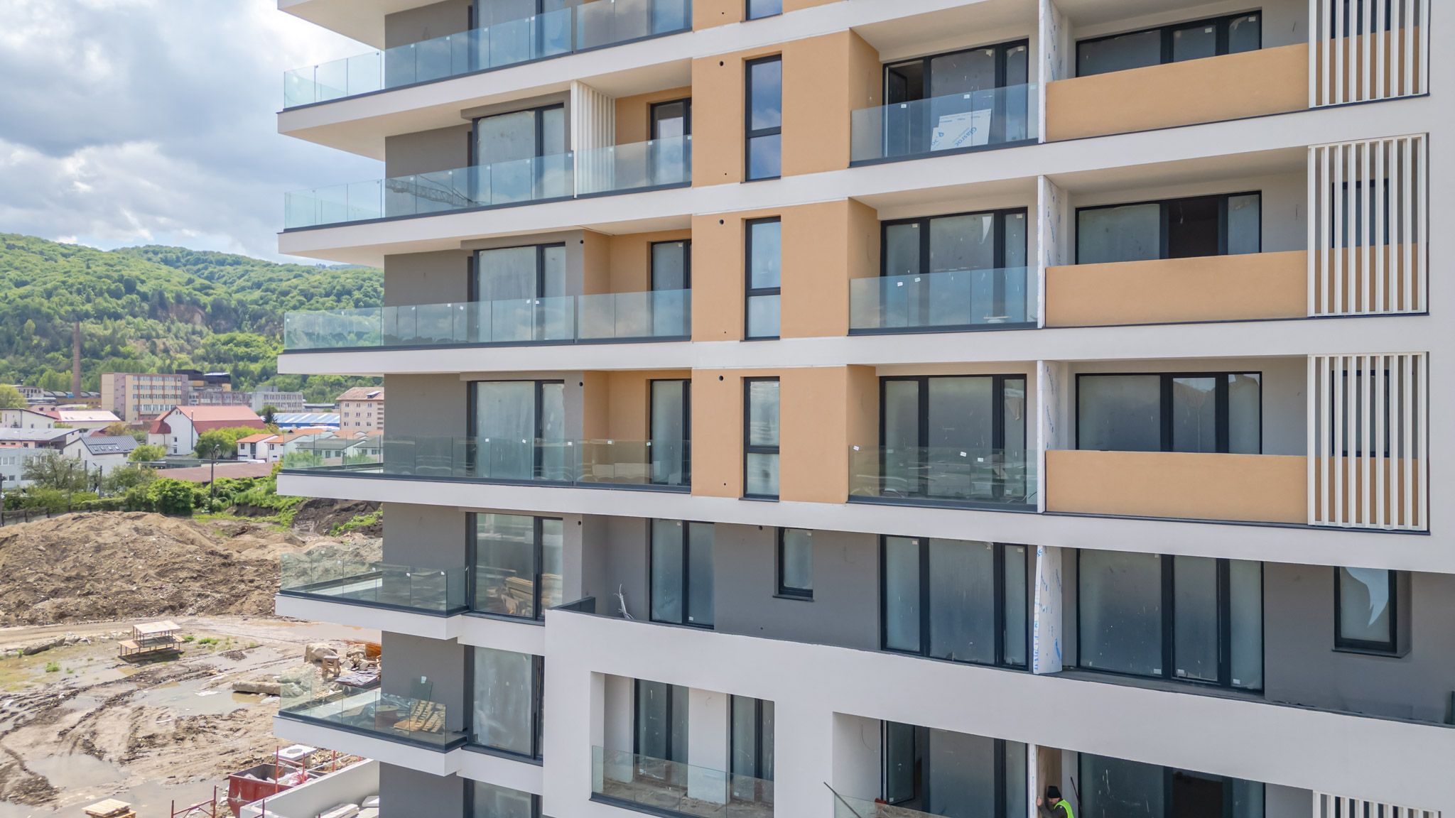 Apartament Studio | 42.52 mp + 11.85 mp Balcon | Sala Polivalentă