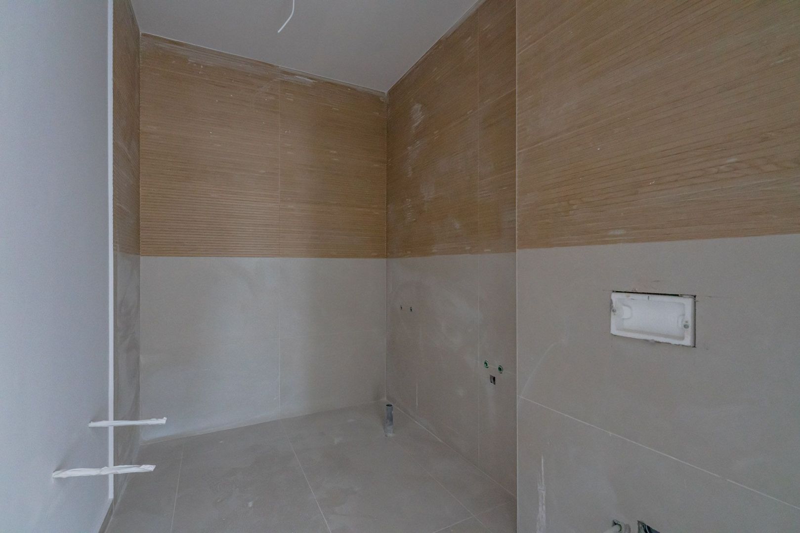 Vânzare Studio 43 mp | Balcon Generos | Predare Septembrie 2026