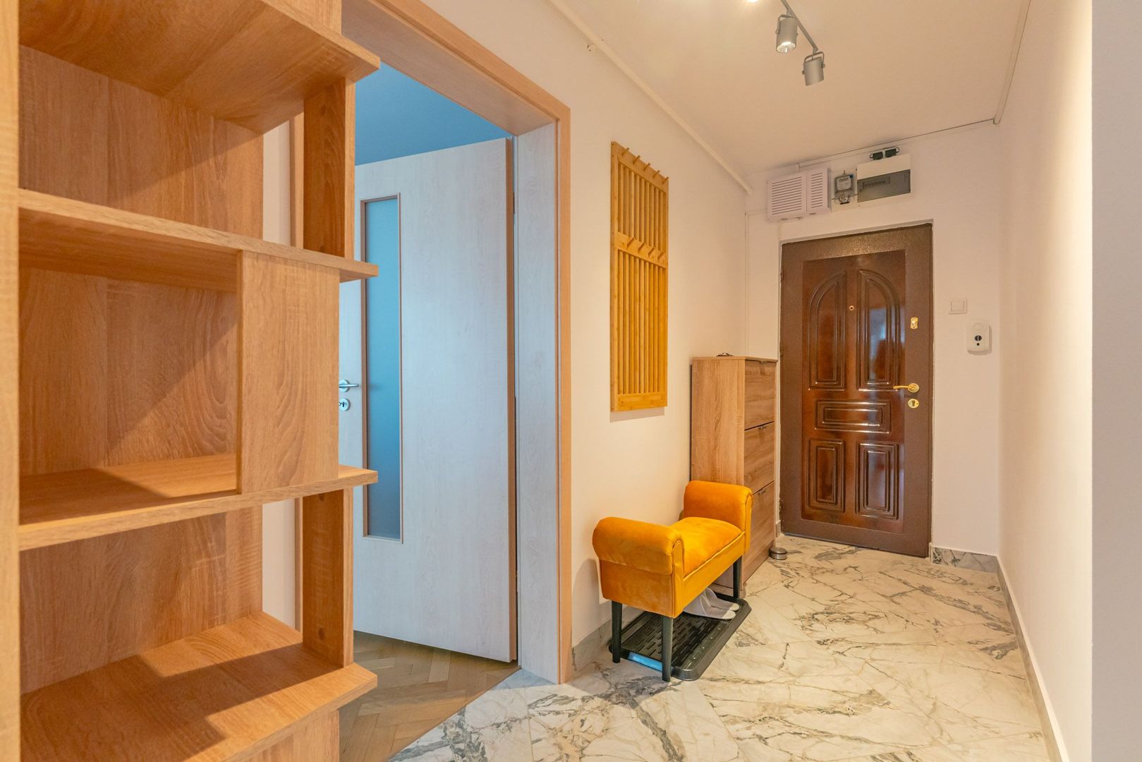 Apartament Decomandat Griviței | 70 mp | Etaj 1 | Boxă + Parcare