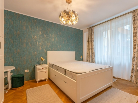 Apartament Decomandat Griviței | 70 mp | Etaj 1 | Boxă + Parcare