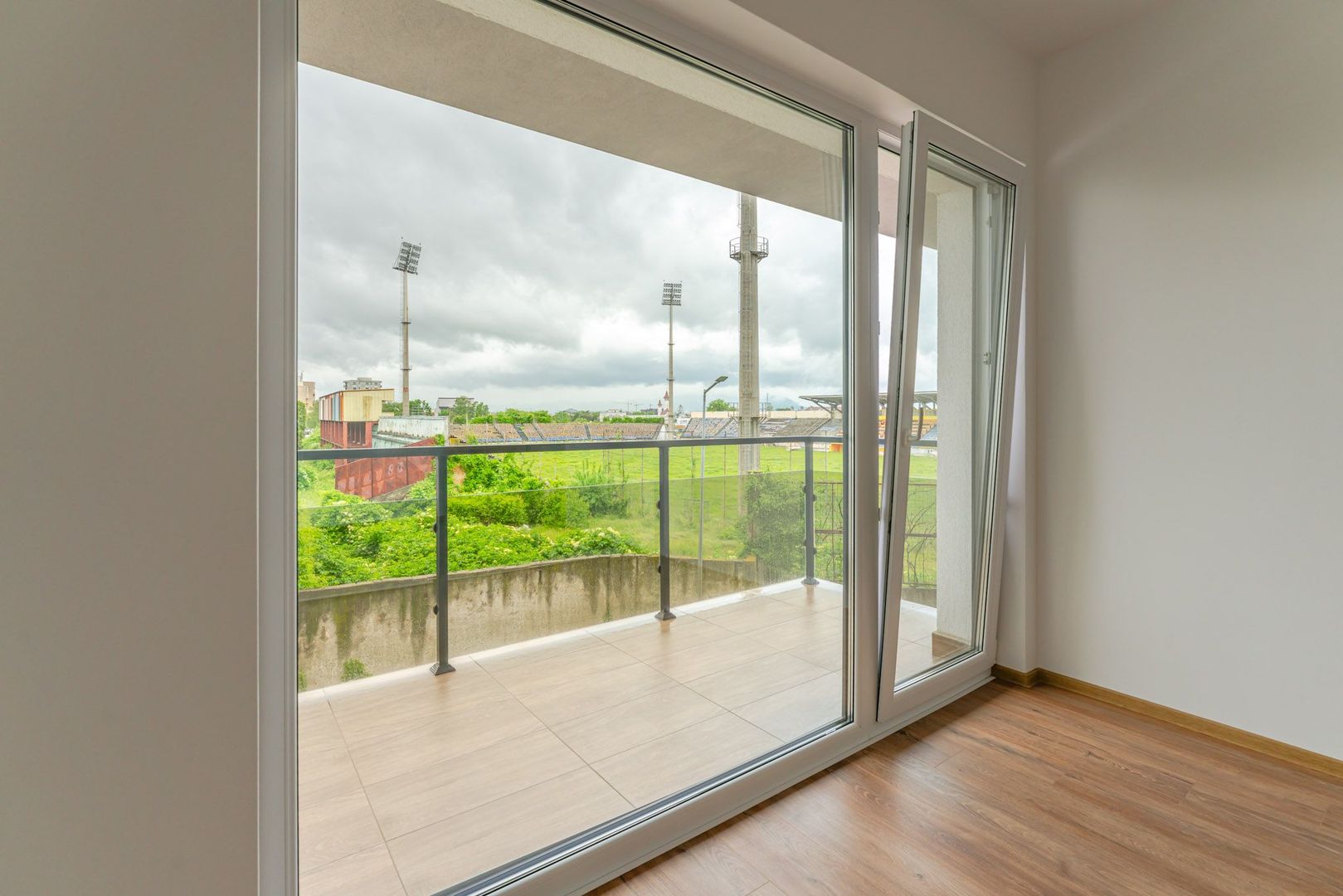 Garsonieră Griviței | Încălzire Pardoseală | Balcon 5,4 mp | Etaj 2