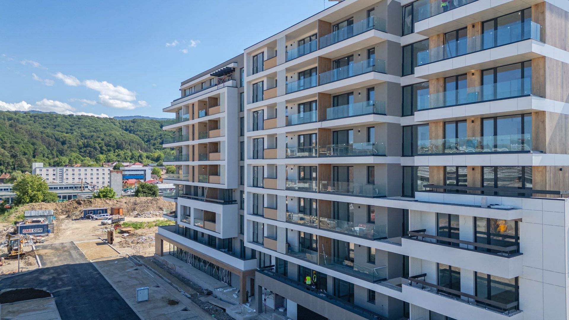 Apartament modern cu 2 camere și balcon generos | Zona Bartolomeu