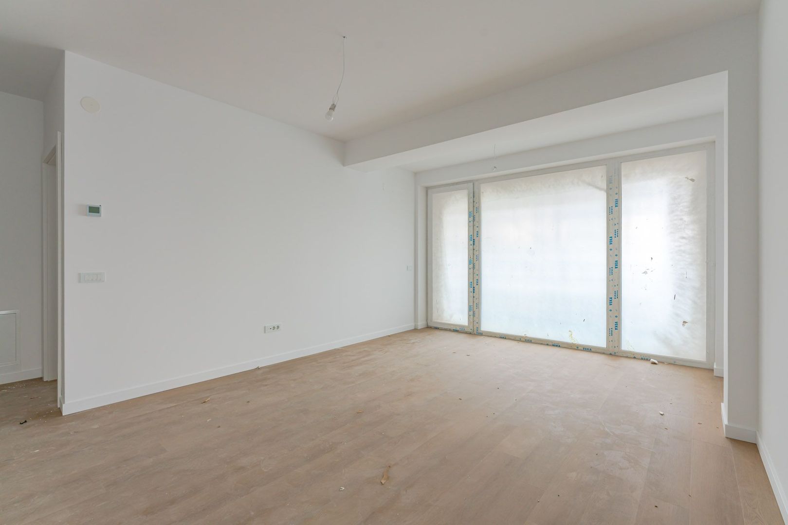 Apartament 2.5 Camere Sala Polivalentă | 59 mp Util + 18 mp Balcon