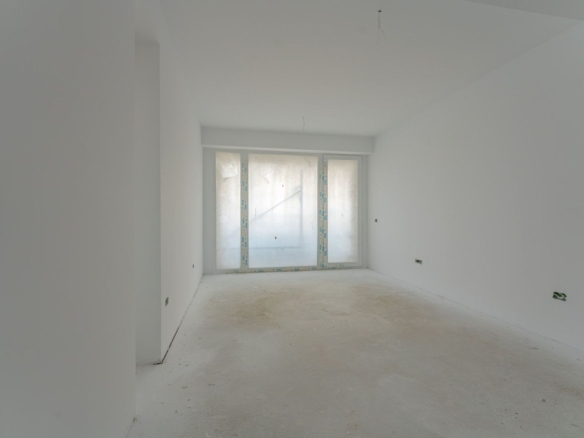 Vânzare Studio 43 mp | Balcon Generos | Predare Septembrie 2026