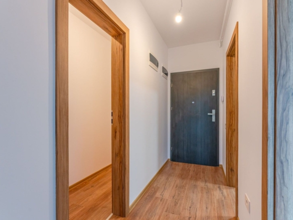 Garsonieră Griviței | Încălzire Pardoseală | Balcon 5,4 mp | Etaj 2