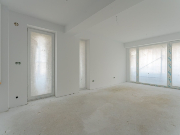 Vânzare Studio 43 mp | Balcon Generos | Predare Septembrie 2026