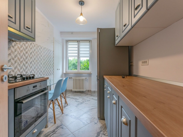 Apartament Decomandat Griviței | 70 mp | Etaj 1 | Boxă + Parcare