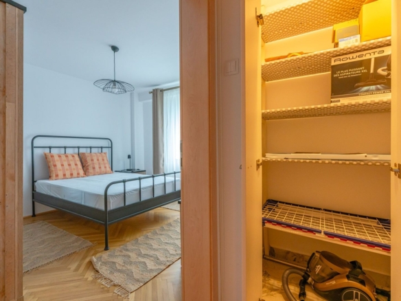 Apartament Decomandat Griviței | 70 mp | Etaj 1 | Boxă + Parcare