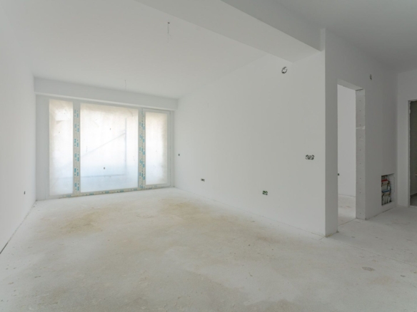 Vânzare Studio 43 mp | Balcon Generos | Predare Septembrie 2026