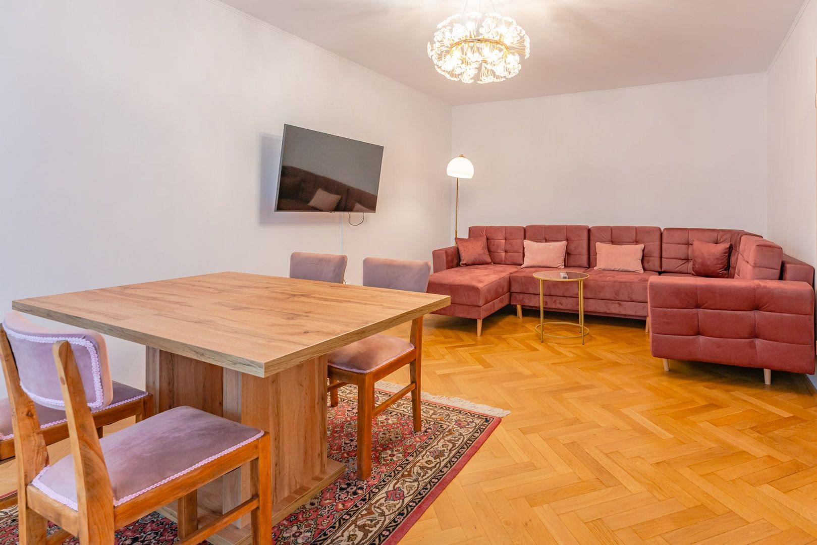 Apartament Decomandat Griviței | 70 mp | Etaj 1 | Boxă + Parcare