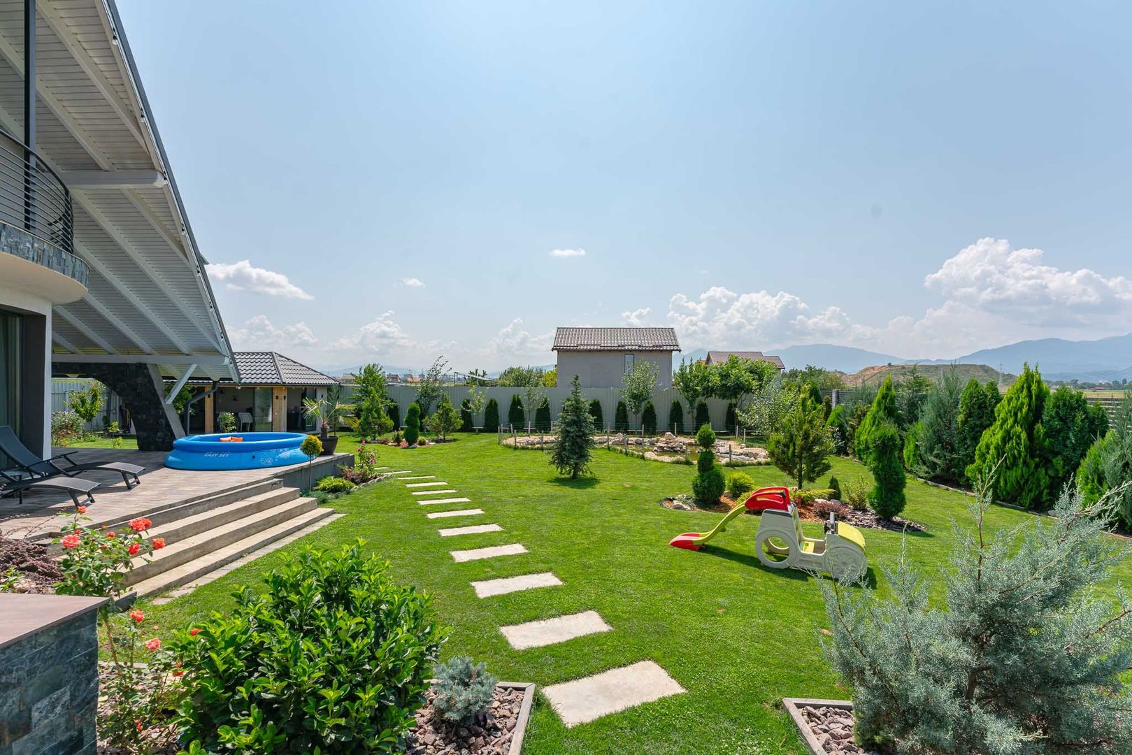 Casă 236 mp Sânpetru, zona Triaj | Teren 915 mp | Pompă Căldură + Panouri