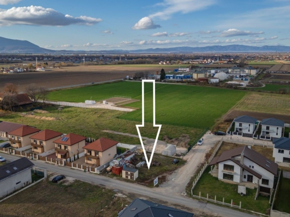 Teren Intravilan 533 mp, Brașov – Bartolomeu, acces stradă asfaltată