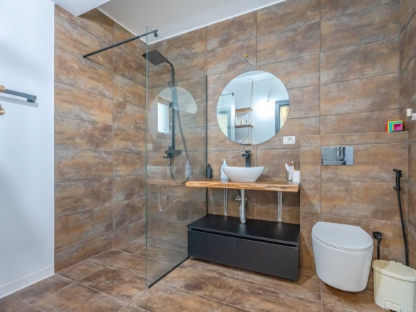 Casă 236 mp Sânpetru, zona Triaj | Teren 915 mp | Pompă Căldură + Panouri