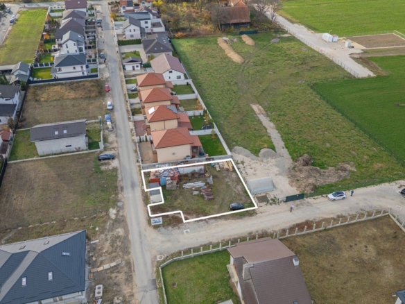 Teren Intravilan 533 mp, Brașov – Bartolomeu, acces stradă asfaltată