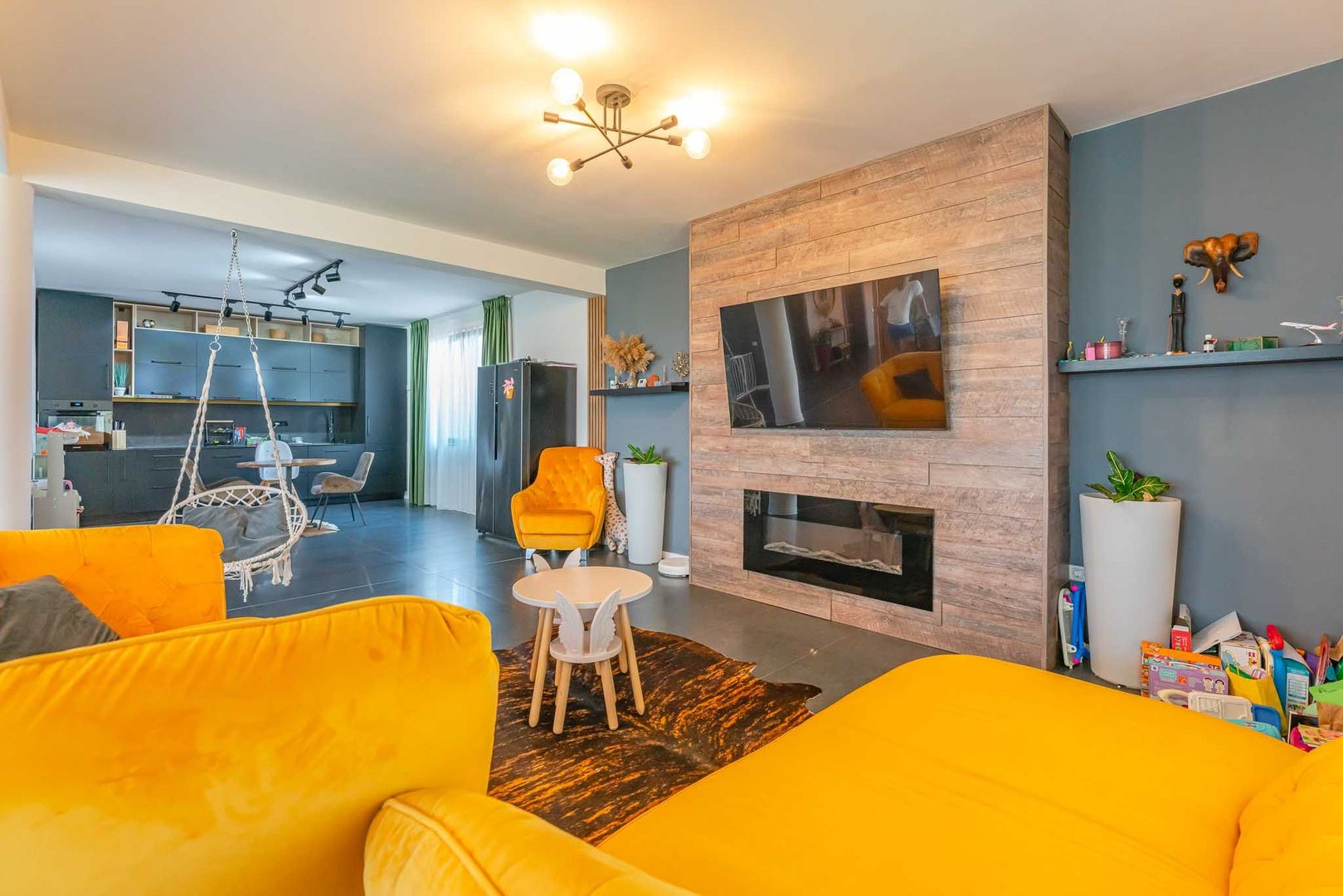 Casă 236 mp Sânpetru, zona Triaj | Teren 915 mp | Pompă Căldură + Panouri