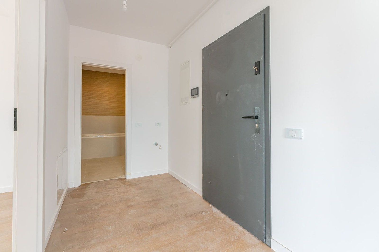 Vânzare Studio 43 mp | Balcon Generos | Predare Septembrie 2026