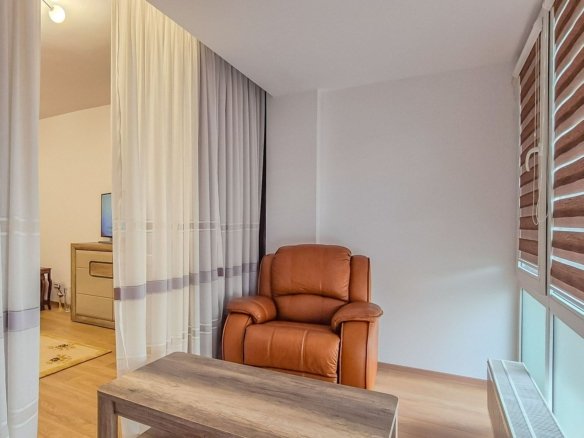 Apartament Spațios de 2 Camere | Zona Răcădău | 2 Băi | Loc de Parcare