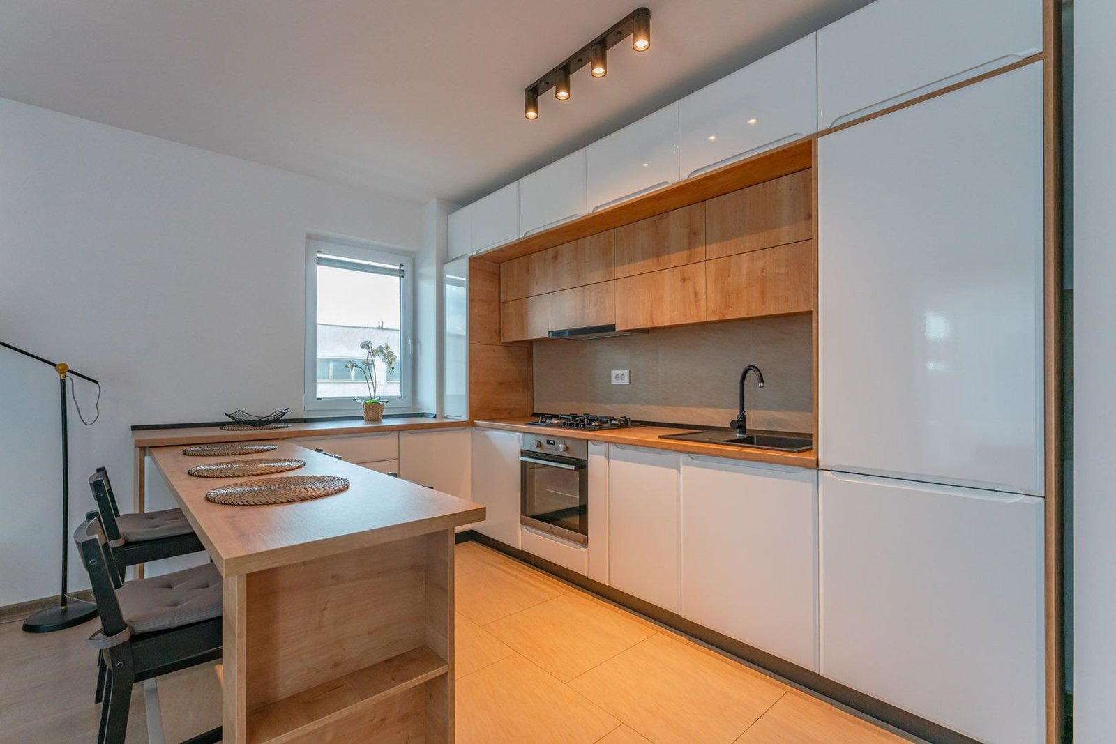 Apartament Alpha Arena: 62 mp utili + 28 mp terasă | Mobilat și utilat