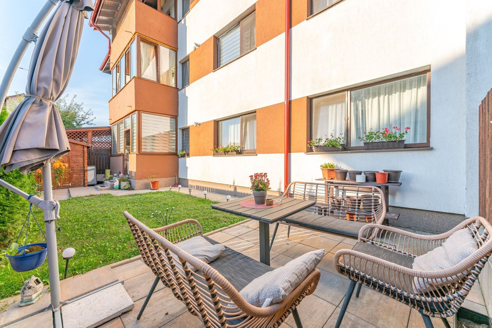 Apartament Sânpetru | 70 mp Suprafață Totală + Curte Proprie | Parcare