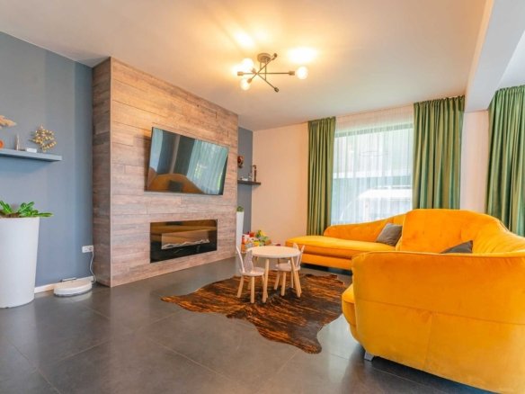 Casă 236 mp Sânpetru, zona Triaj | Teren 915 mp | Pompă Căldură + Panouri