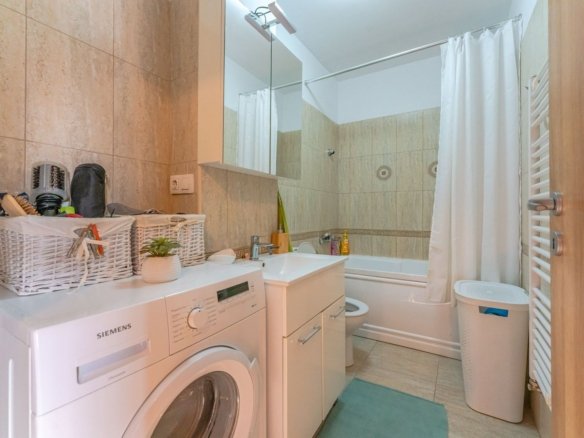 Apartament Sânpetru | 70 mp Suprafață Totală + Curte Proprie | Parcare