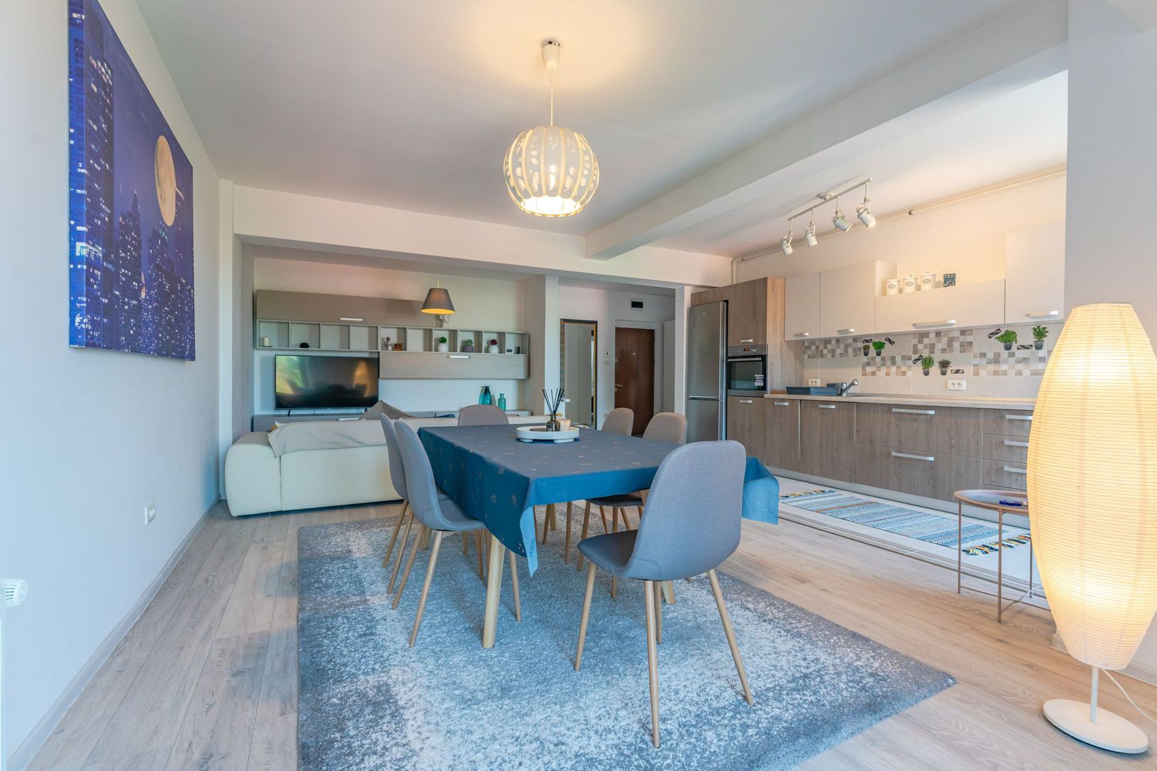 Apartament 114 mp Zona AFI | 2 Băi | Mobilat | Parcare interioară