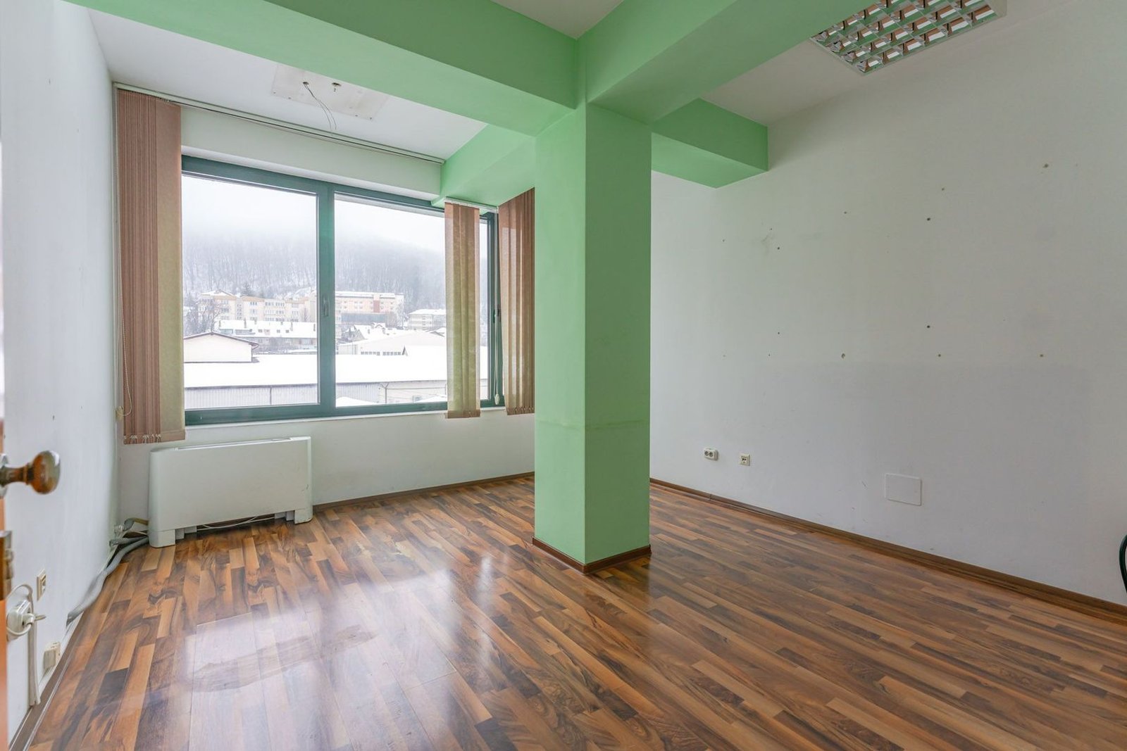 Birouri Nicolae Titulescu | 14-39 mp | Camere Interconectate