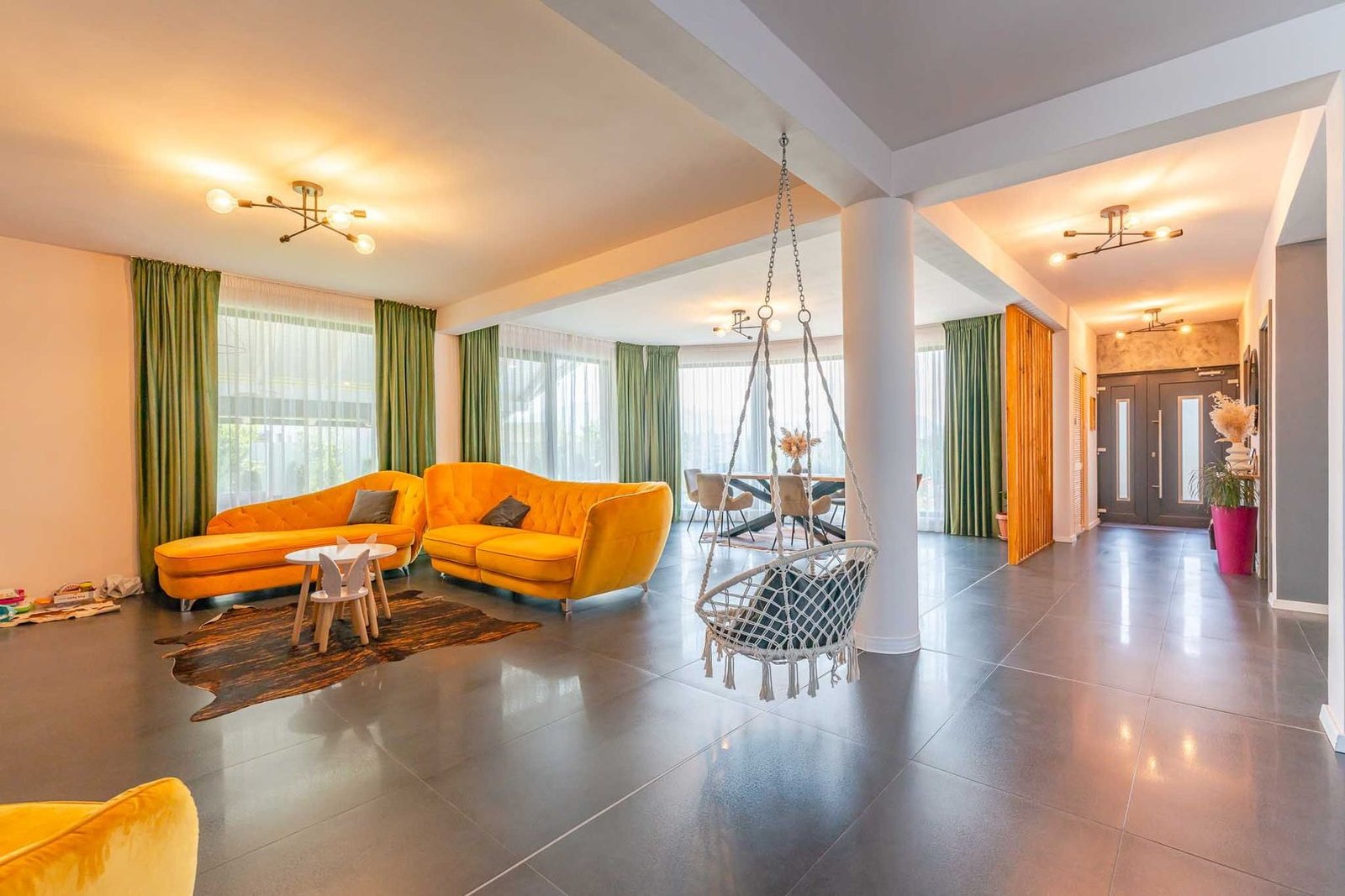 Casă 236 mp Sânpetru, zona Triaj | Teren 915 mp | Pompă Căldură + Panouri