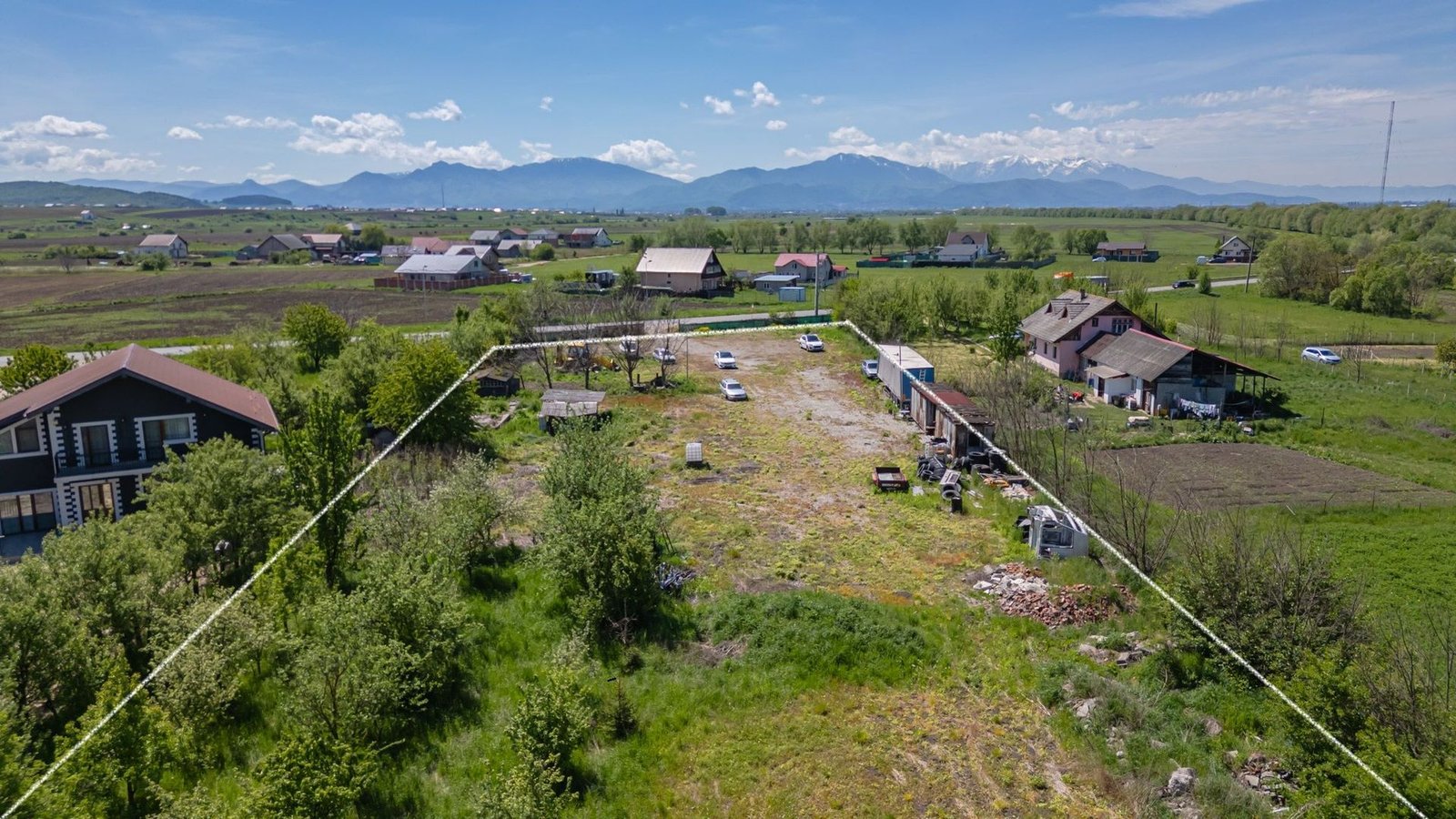 Teren intravilan Bod | Front 46 m la Asfalt | Utilități pe/lângă Teren