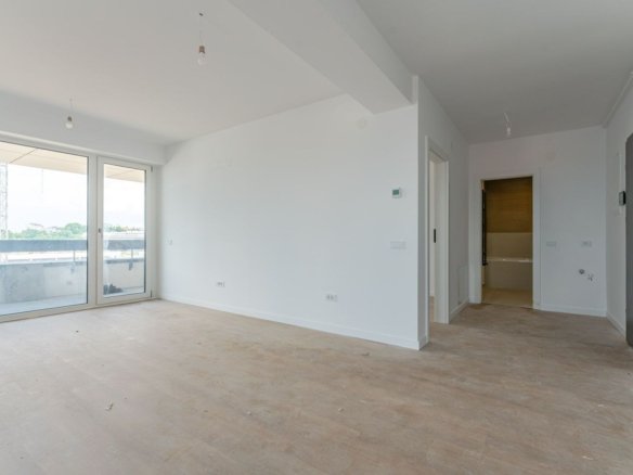 Vânzare Studio 43 mp | Balcon Generos | Predare Septembrie 2026