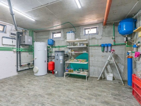 Casă 236 mp Sânpetru, zona Triaj | Teren 915 mp | Pompă Căldură + Panouri