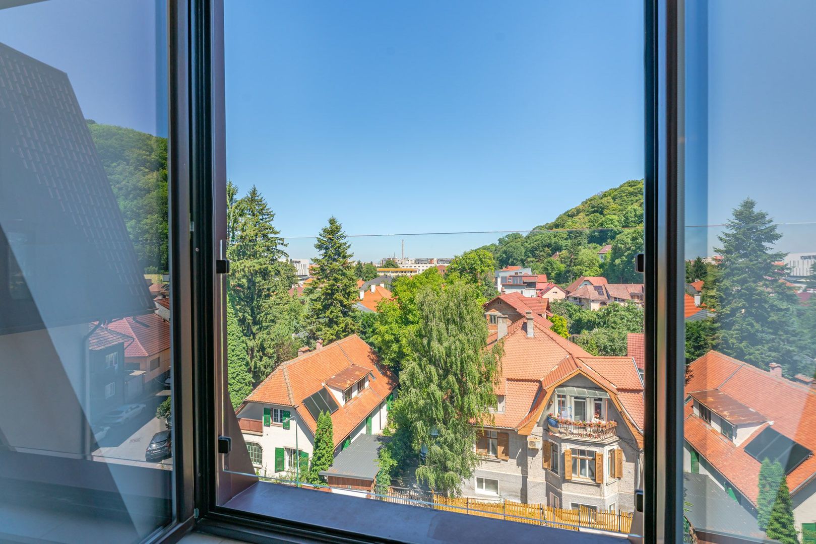 Apartament 114 mp Zona AFI | 2 Băi | Mobilat | Parcare interioară