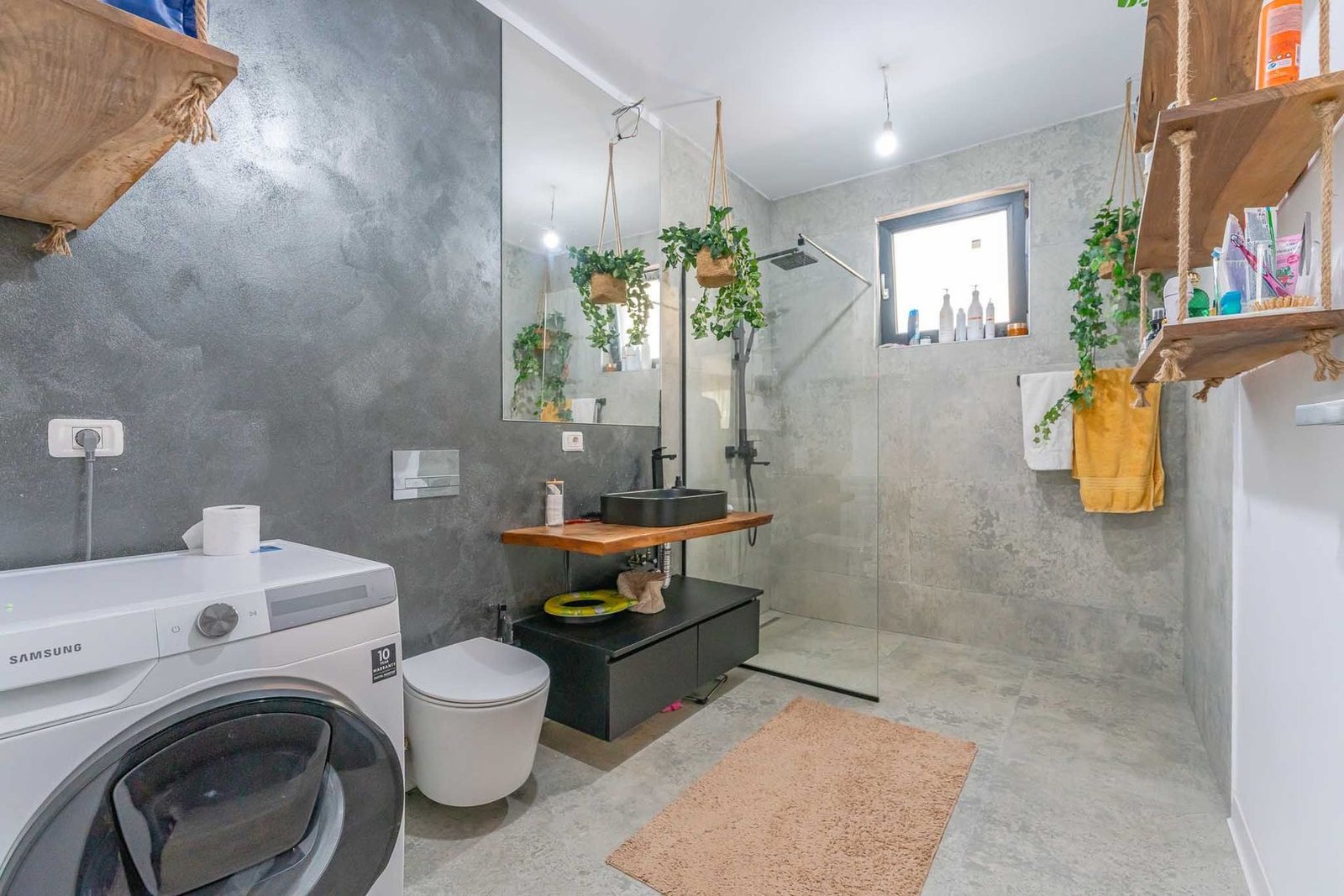 Casă 236 mp Sânpetru, zona Triaj | Teren 915 mp | Pompă Căldură + Panouri