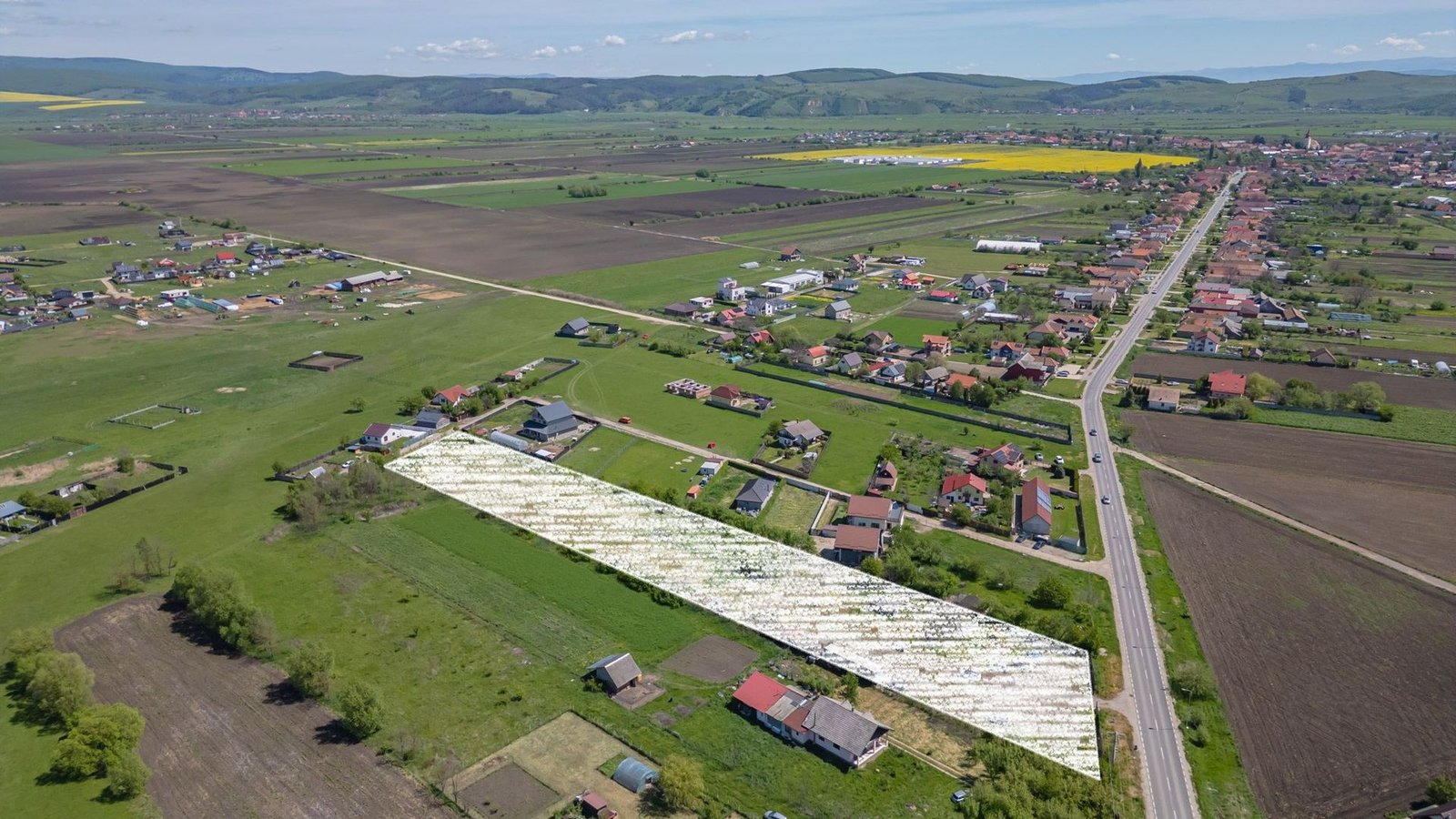 Teren intravilan Bod | Front 46 m la Asfalt | Utilități pe/lângă Teren