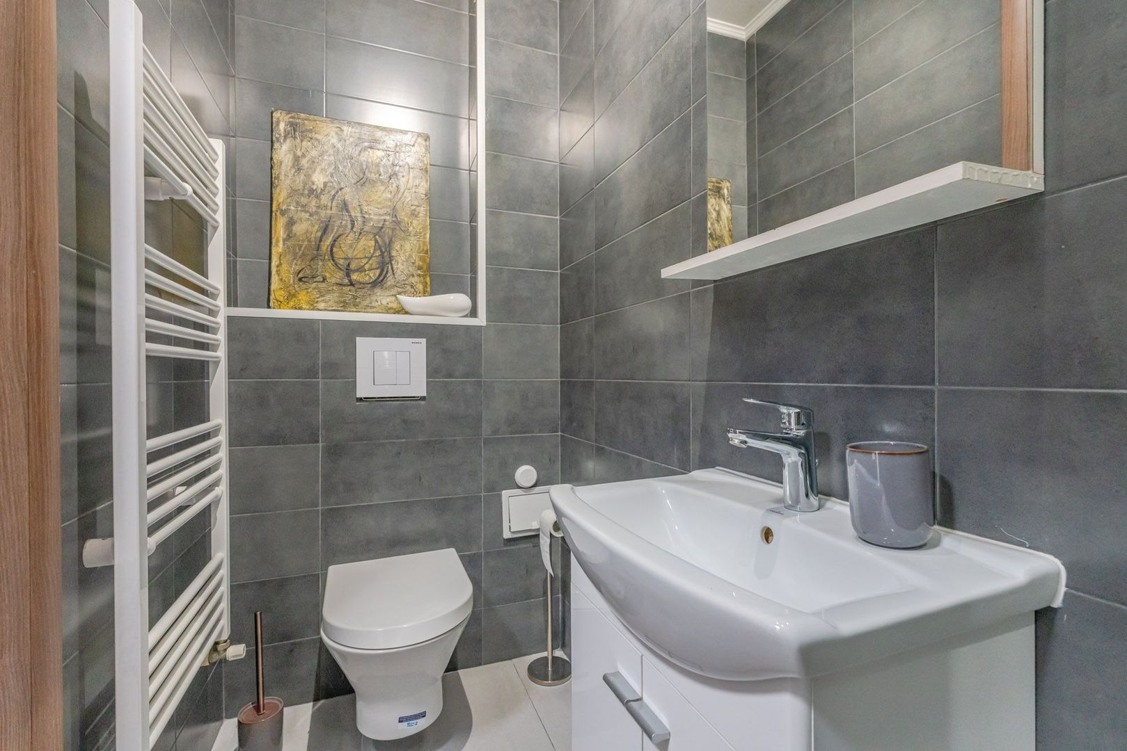 Apartament 114 mp Zona AFI | 2 Băi | Mobilat | Parcare interioară
