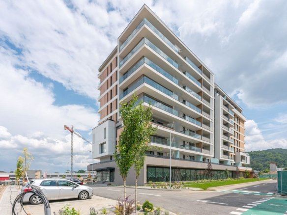 Vânzare Studio 43 mp | Balcon Generos | Predare Septembrie 2026