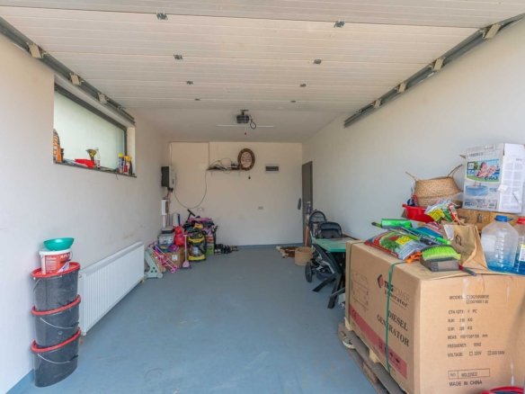Casă 236 mp Sânpetru, zona Triaj | Teren 915 mp | Pompă Căldură + Panouri