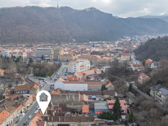 Clădire de vânzare în Brașovul Vechi | 16 camere | Potențial de dezvoltare