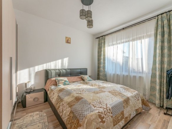 Apartament Sânpetru | 70 mp Suprafață Totală + Curte Proprie | Parcare