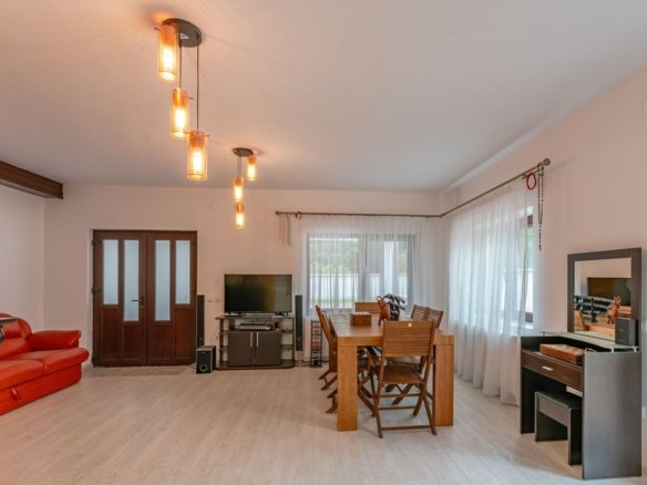Casă Lunca Câlnicului | 170 mp utili | Teren 679 mp | Lângă Pădure