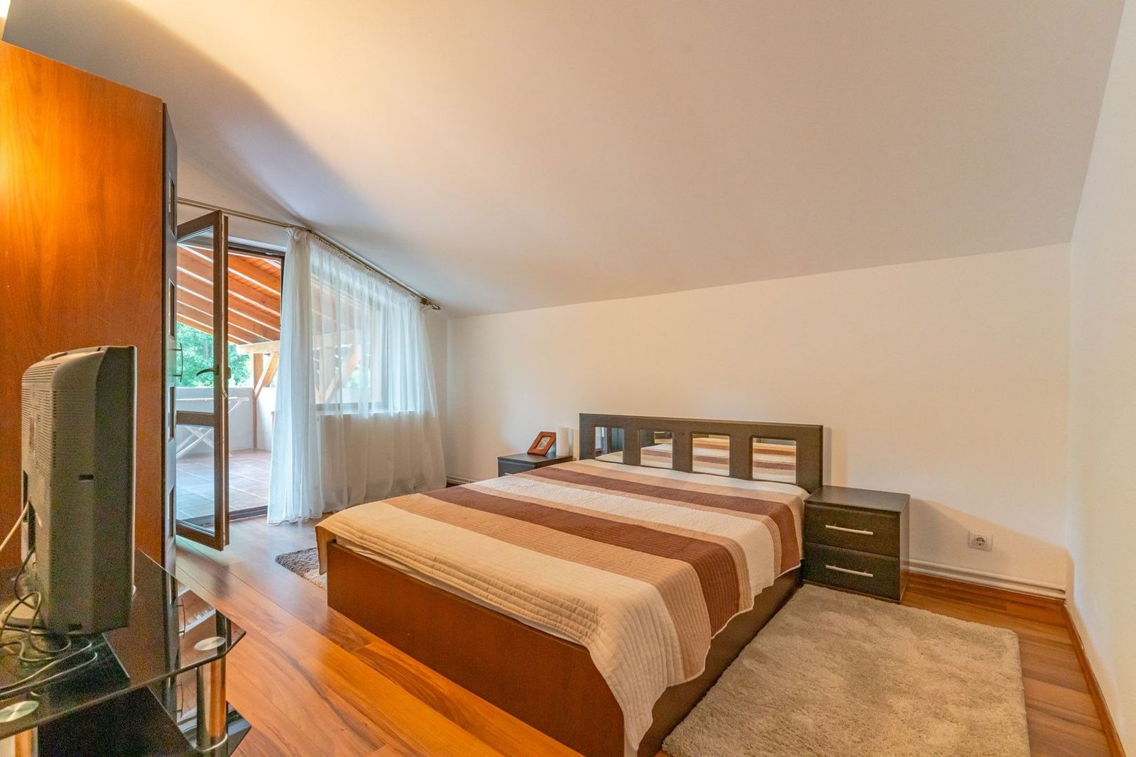 Casă Lunca Câlnicului | 170 mp utili | Teren 679 mp | Lângă Pădure
