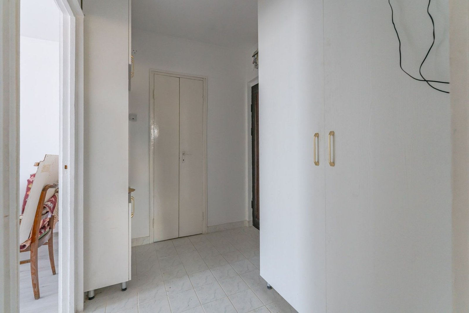 Chirie 2 Camere Vlahuță | 49 mp + Balcon | Însorit | Loc de Parcare