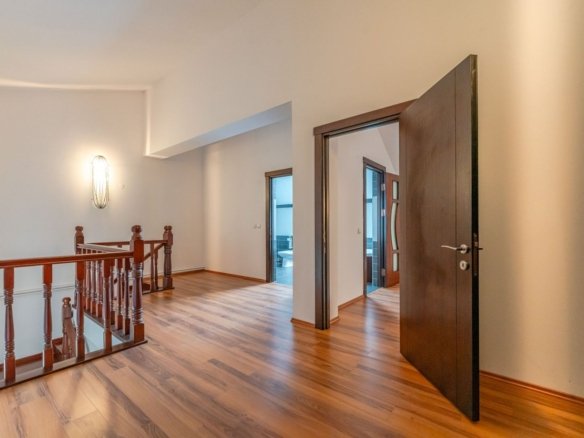 Casă Lunca Câlnicului | 170 mp utili | Teren 679 mp | Lângă Pădure