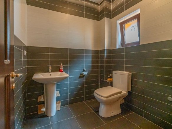 Casă Lunca Câlnicului | 170 mp utili | Teren 679 mp | Lângă Pădure