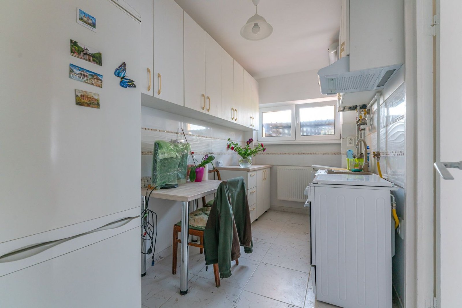 Chirie 2 Camere Vlahuță | 49 mp + Balcon | Însorit | Loc de Parcare