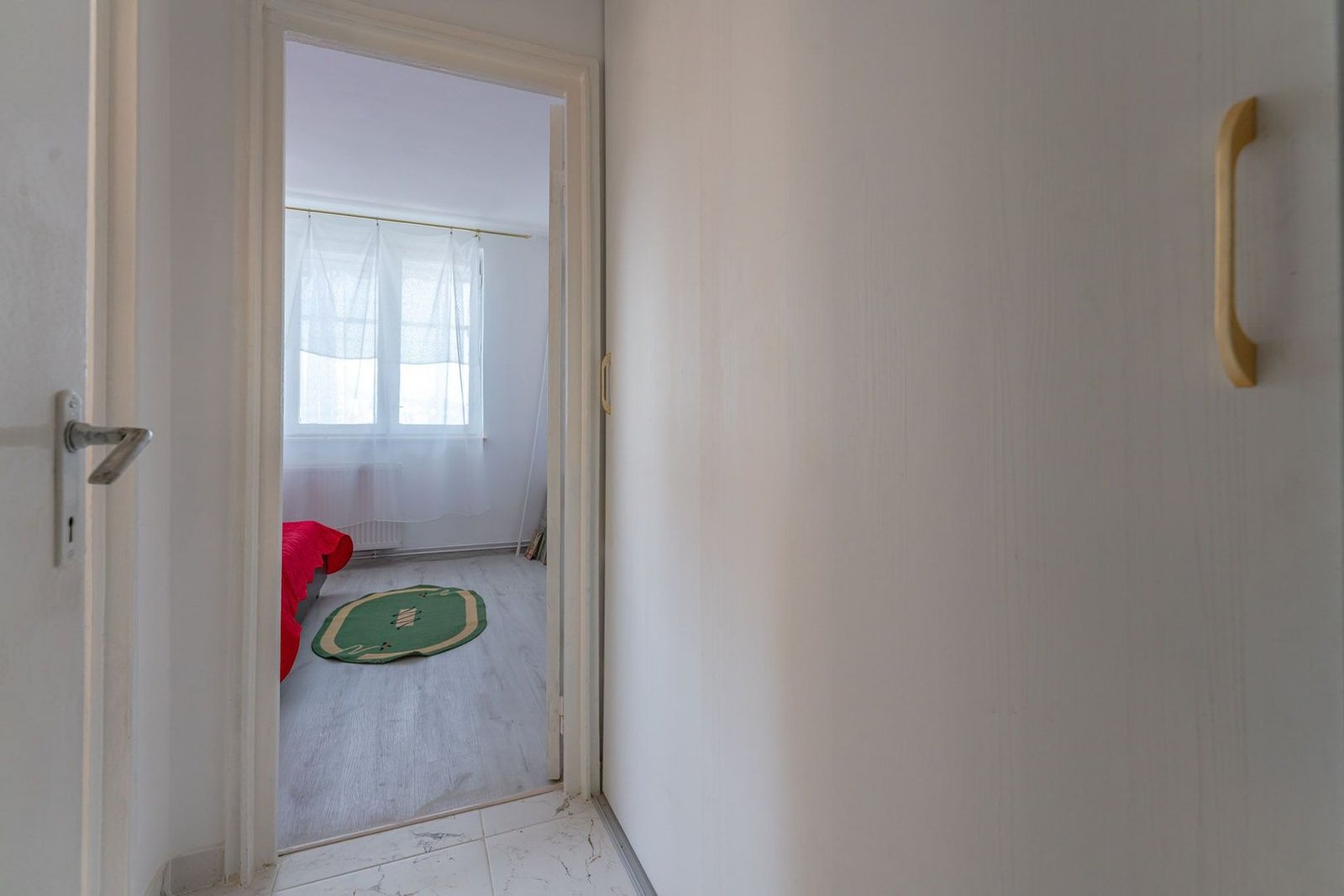 Chirie 2 Camere Vlahuță | 49 mp + Balcon | Însorit | Loc de Parcare