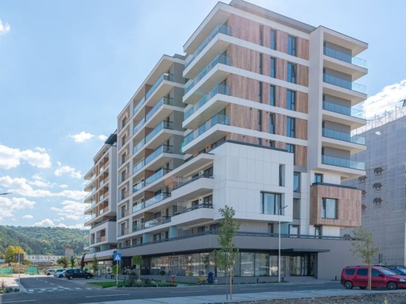 Studio Bartolomeu | 43 mp + Balcon 10 mp | Etaj 5/8 | Sală Polivalentă