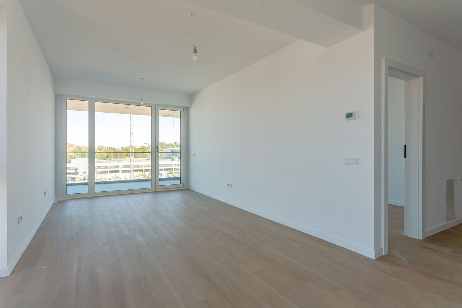 Studio Bartolomeu | 43 mp + Balcon 10 mp | Etaj 5/8 | Sală Polivalentă